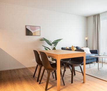 2.5 Zimmerwohnung - modernster Ausbaustandard mit separatem Schlafz... - Foto 2