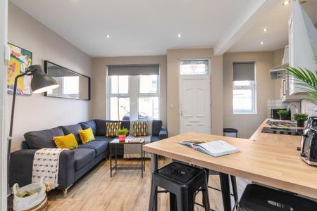 4 bedroom house to rent - Photo 3