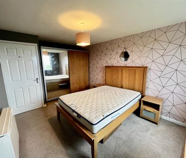 Sandringham Court, Sheriffs Close, Felling, Gateshead - Photo 5