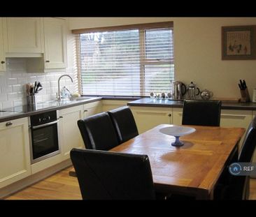 2 bedroom detached house to rent - Photo 2