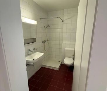 Appartement de 4 pièces au 3ème étage / 1ER LOYER OFFERT - Photo 2