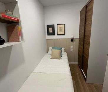 Carrer de Muntaner, Barcelona, Catalonia 08021 - Photo 2