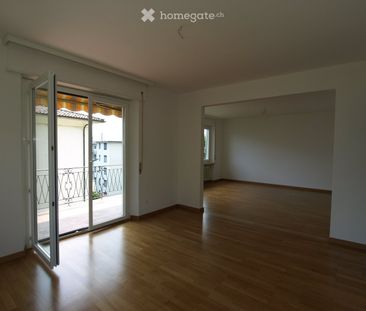 Affitto 2.5 locali al 2. piano zona tranquilla e vista lago - Photo 1