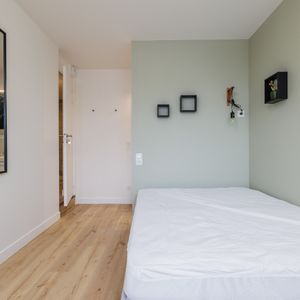 ALEMBERT Roommate 4 Bedrooms at Bordeaux - Talence - Photo 2