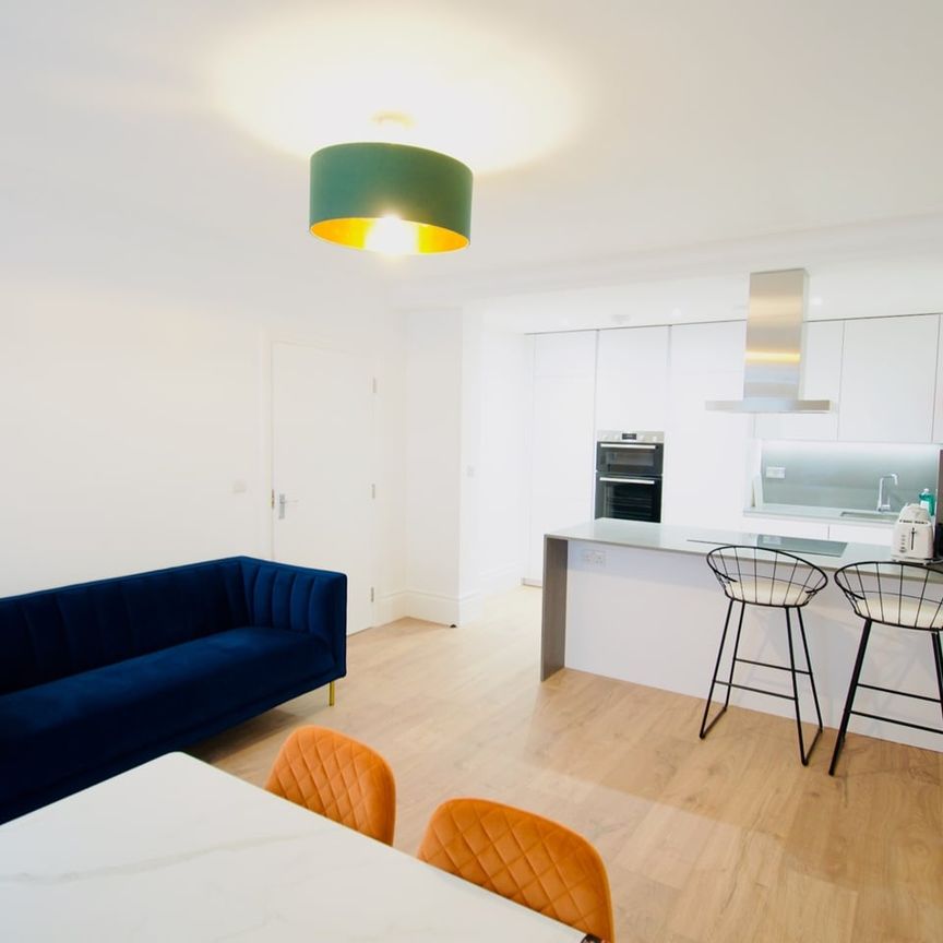 Room in a Shared Flat, Grenville Place, SW7 - Photo 1