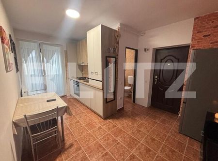 Apartament cu 2 camere, 34 mp, zona Porii - Photo 5