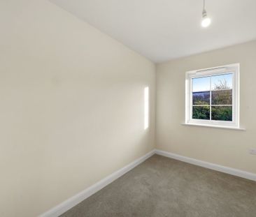 Sheerness Way - Photo 4