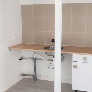 Location Appartement 2 pièces 36m² CHALON SUR SAONE 71100 - Photo 2