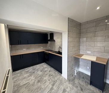 4 bedroom detached house to rent - Photo 6