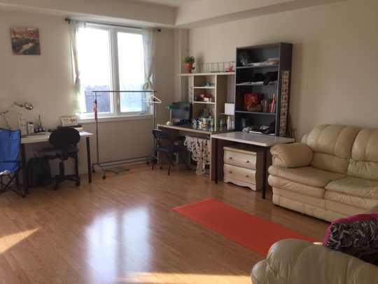 For Lease - 90 Comely Way, Markham, Ontario - Photo 1