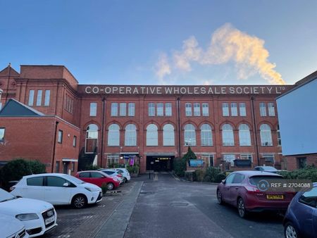 1 bedroom flat to rent - Photo 4