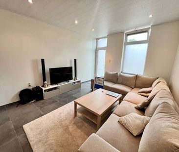 Huis - Te huur - Foto 1