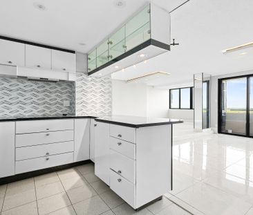 2555 Av. du Havre-des-Îles, Laval - Photo 4