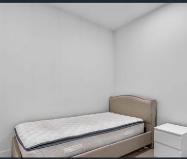 Fully Furnished 2-Bedroom Apartment with Spectacular Views – Prime ... - Photo 4