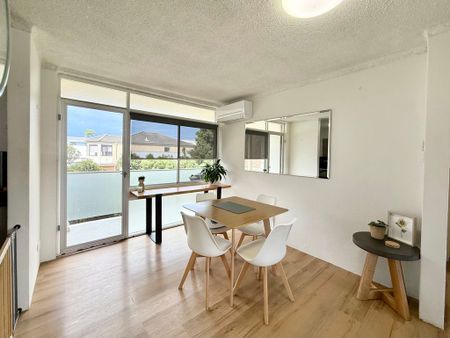 8/25 Hall Street, Merewether - Photo 4