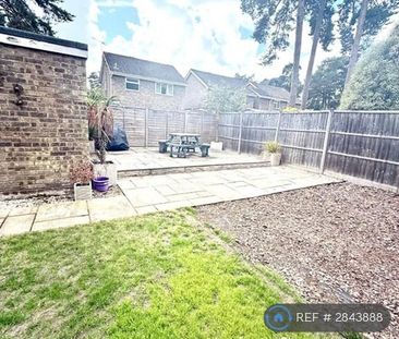 3 bedroom semi-detached house to rent - Photo 4