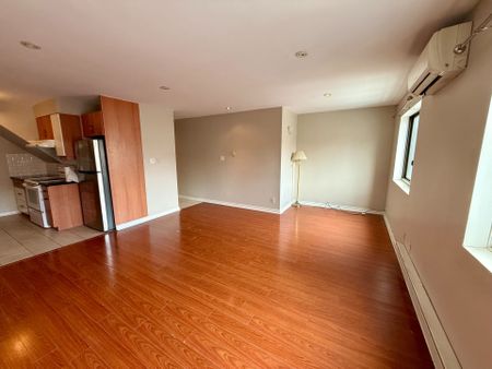 For Lease - 129 JEFFERSON Avenue Unit# B, Toronto, Ontario - Photo 4