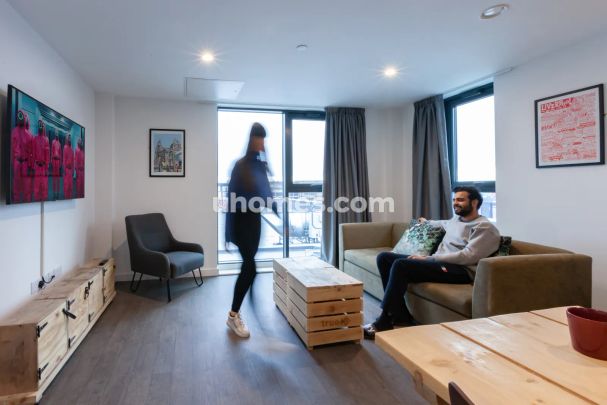true Apartment-floor LG - Photo 1
