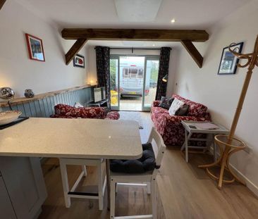 1 bedroom detached house to rent - Photo 2