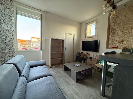 Location Appartement 3 pièces 50m² ROCHEFORT 17300 - Photo 1