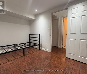 #Lower - 58 Navaho Drive – Toronto C15, Ontario - Photo 4