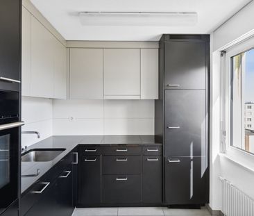 "Wohnen in ruhigem Quartier mit Weitsicht!" - Foto 3