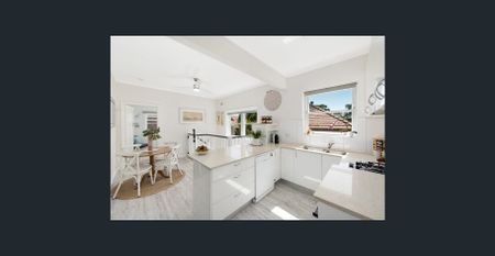 Art Deco Splendor - Oversized, Stunning - Photo 3