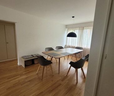 helle und geräumige 4.5 Zimmerwohnung zu vermieten - Foto 1