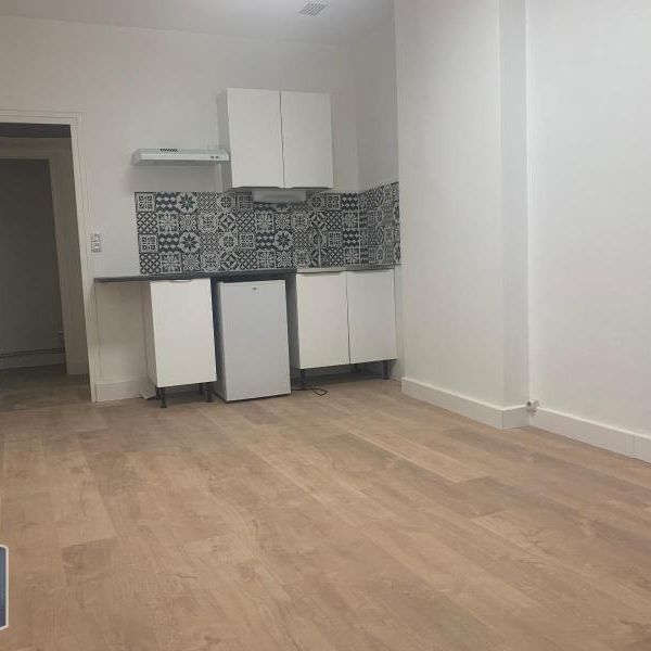 Location Appartement 1 pièce 22m² MACON 71000 - Photo 1