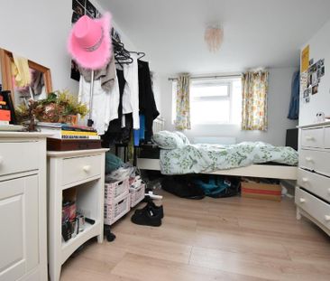 5 bedroom terraced house to rent - Photo 5