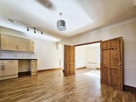 1 Bedroom Flat to Rent in Mill Road, Kettering, Northants, NN16 - Photo 2