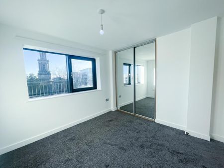 2 bedroom penthouse to rent - Photo 5
