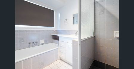 HUGE BLOCK & SHED PLUS SOLAR - Photo 3