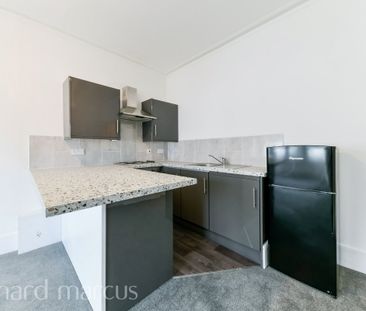 Egmont Road - Photo 2