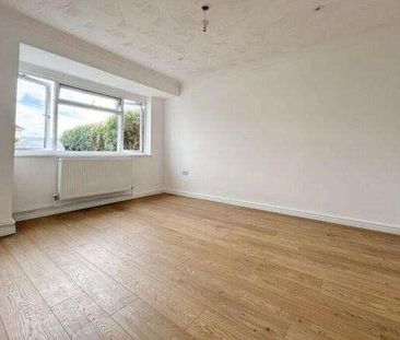 Third Crescent, Slough, SL1 - Photo 3