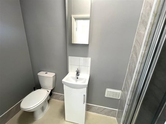 William Road - Photo 1