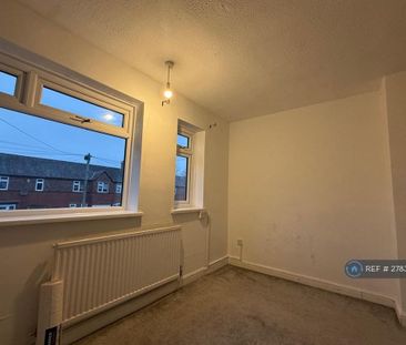 3 bedroom detached house to rent - Photo 2