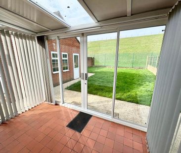 2 bedroom end of terrace house to rent - Photo 5