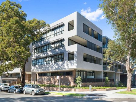 Spacious & modern - Photo 2