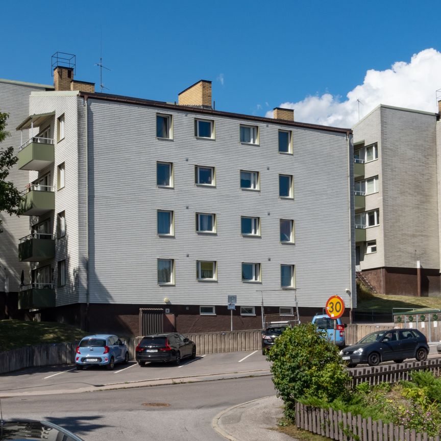 Julingatan, Torshälla - Foto 2