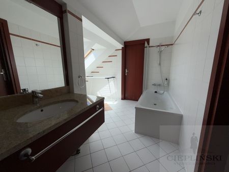 Apartament 3 sypialne plus salon w centrum WYNAJEM - Zdjęcie 2