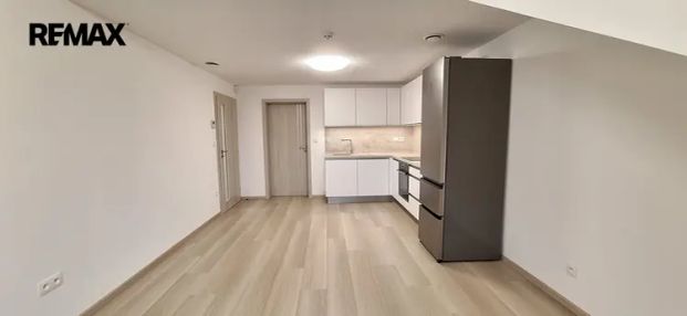 Pronájem bytu 4kk v osobním vlastnictví, 72 m - Photo 1