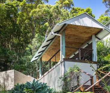 Grand Tree-Top Home with Ocean Views - Photo 2