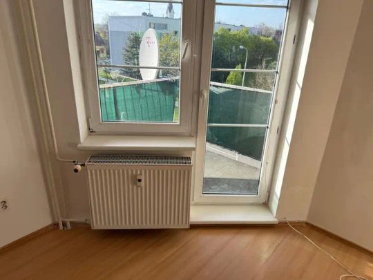 Podnájem bytu 2+kk s balkonem, 43 m - Fotografie 1