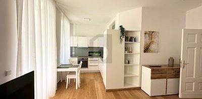 STILLVOLLE ELEGANZ MIT VORGARTEN - Foto 2