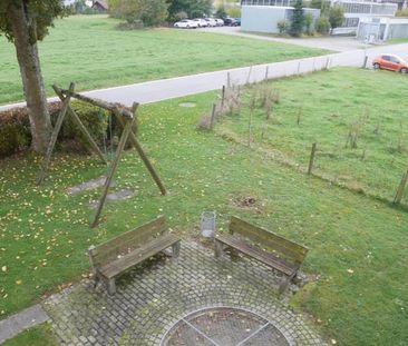 "Balkonwohnung mit grosszügigem Grundriss an grüner Lage!" - Photo 2