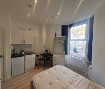 Studio Flat, Rock St, N4 - Photo 6