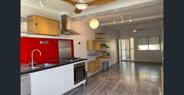 Private 2 Bedroom Unit at Wooli - Photo 1