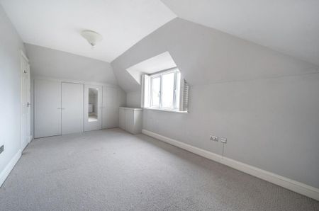 2 bedroom maisonette to rent - Photo 3