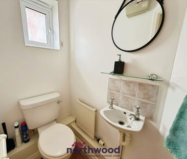 3 bedroom terraced house to rent - Photo 6